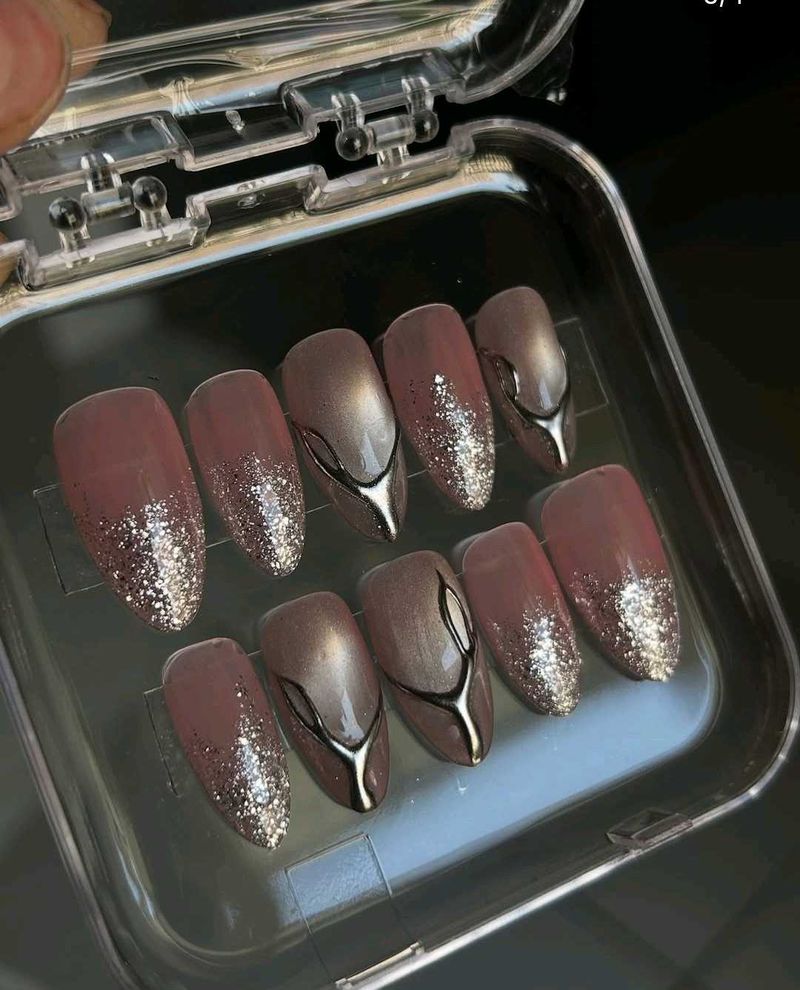 Press-On Nail Set