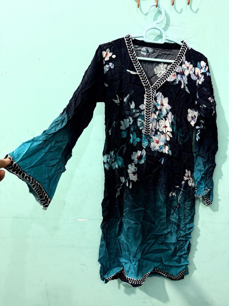 Beautiful Floral Print Kurta