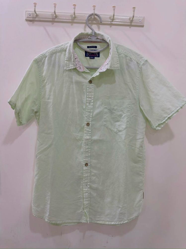 Men's Light Green Short Sleeve Shirt