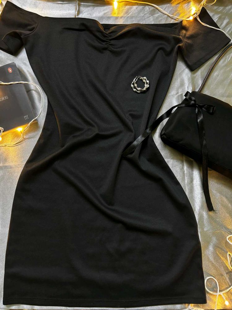 perfect black dress