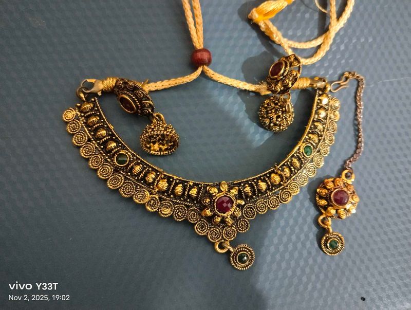 necklace set