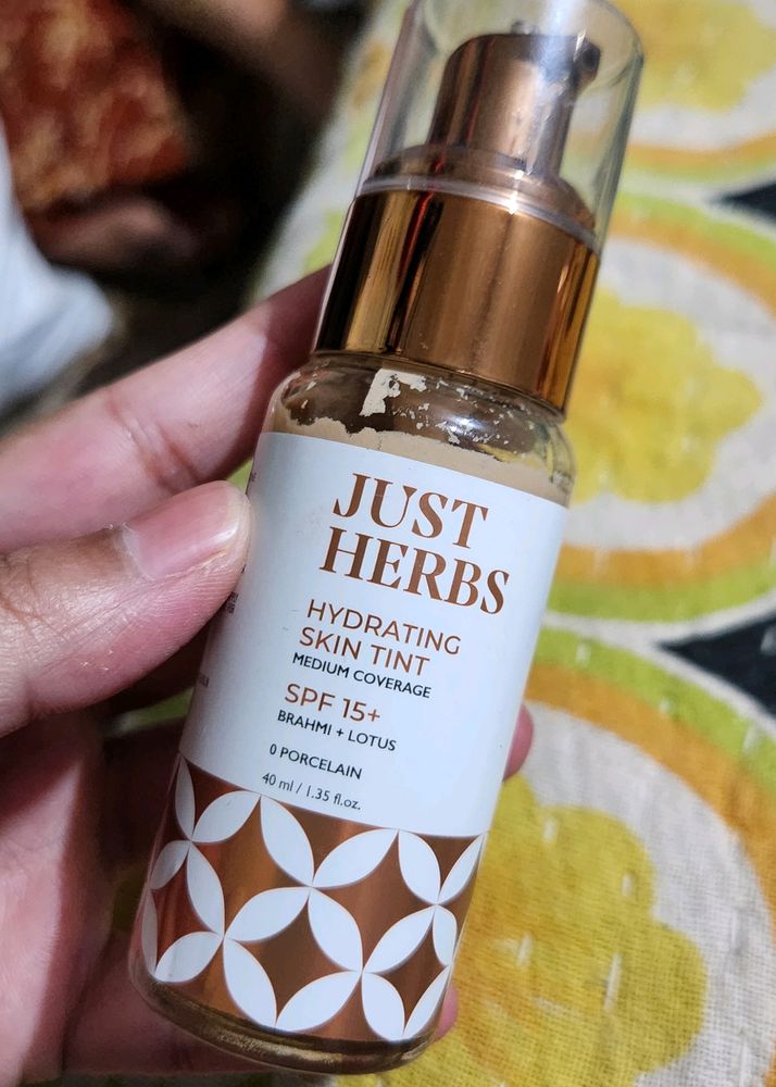 Just Herbs Hydrating Skin Tint Medium Coverage