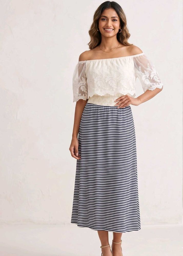 Lace Off-Shoulder Crop dress