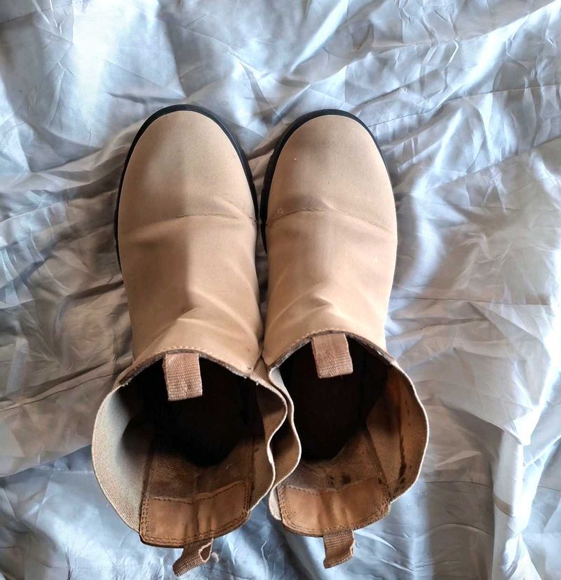 Tan Chelsea Boots