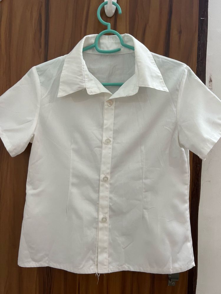 Crisp White Short Sleeve Collared Shirt