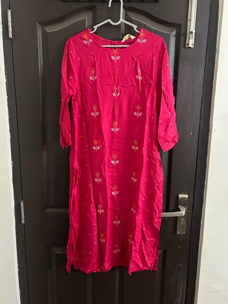 Vibrant Pink Embroidered Kurta