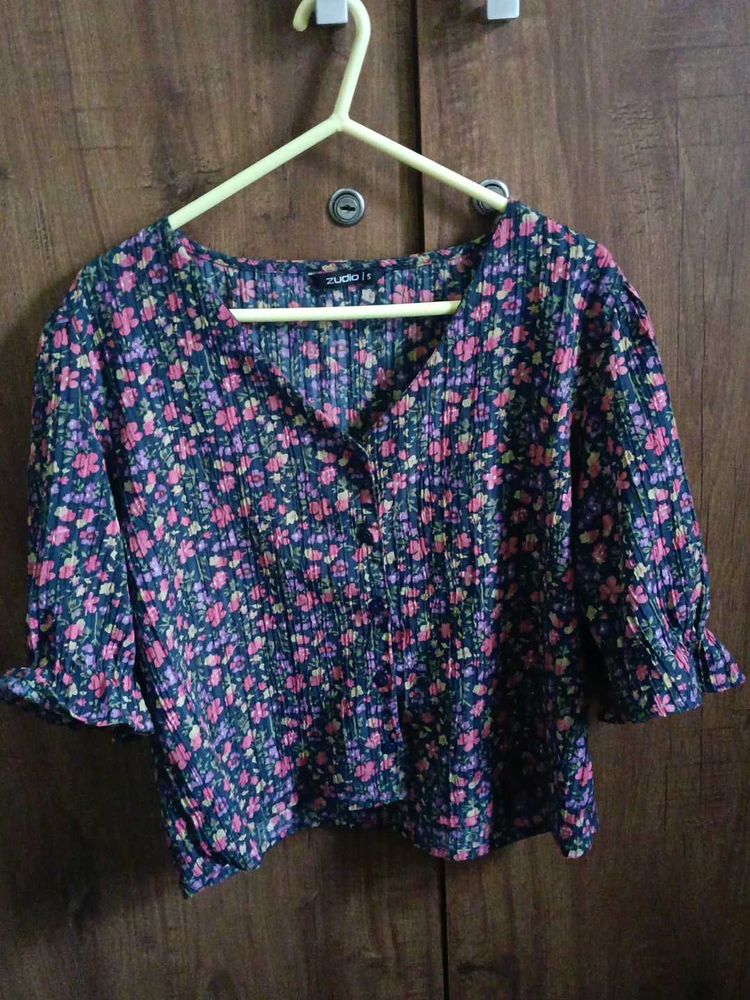 Floral Print Button-Up Blouse
