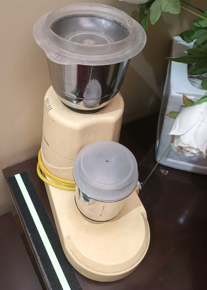 BOSS 550W Mixer Grinder