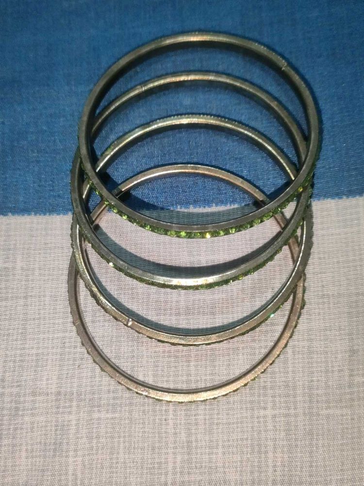 Sparkling Green Stone Bangles Set