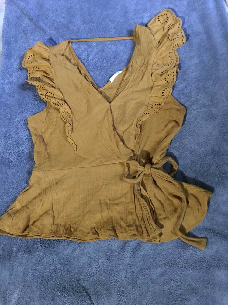Flowy Mustard Yellow Ruffled Top