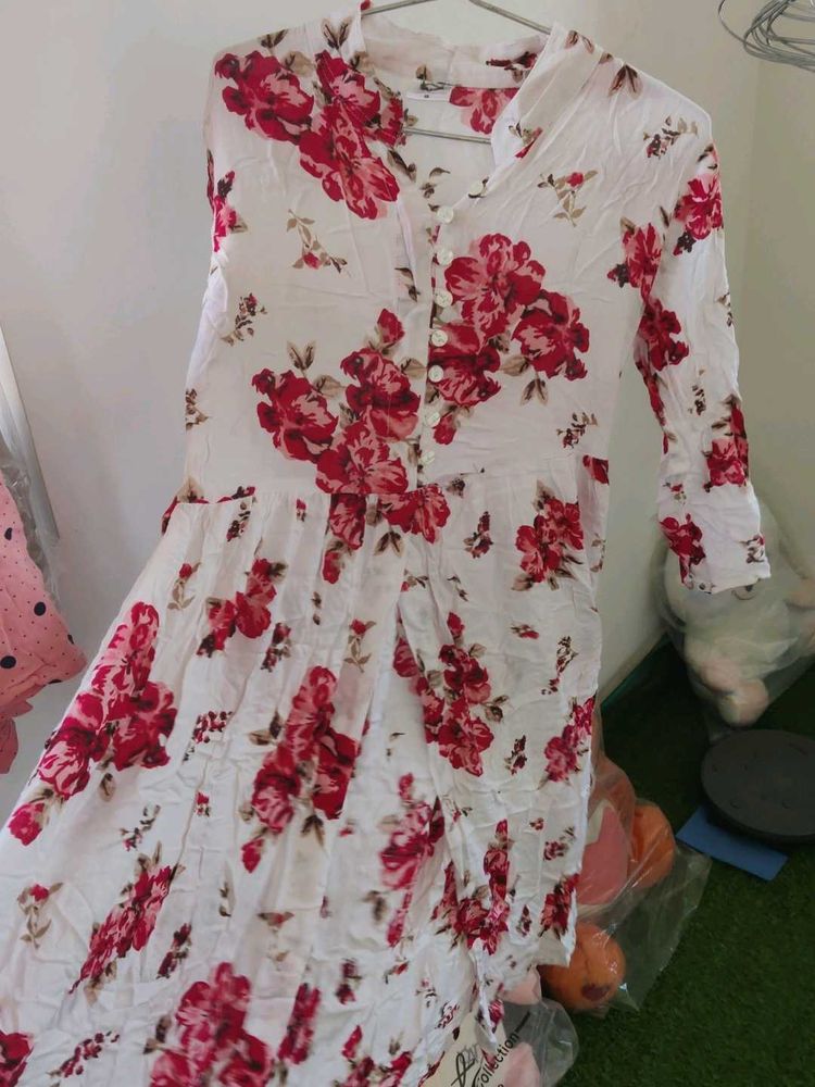 Elegant White Floral Cotton Dress