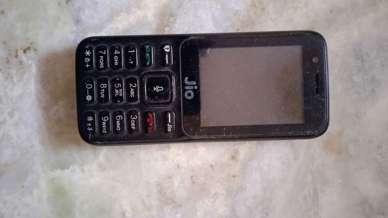 I Am Selling 3 Phones