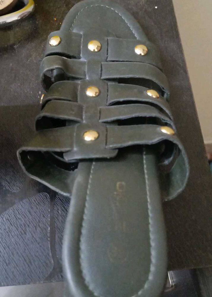 Stylish Olive Green Flat Sandals