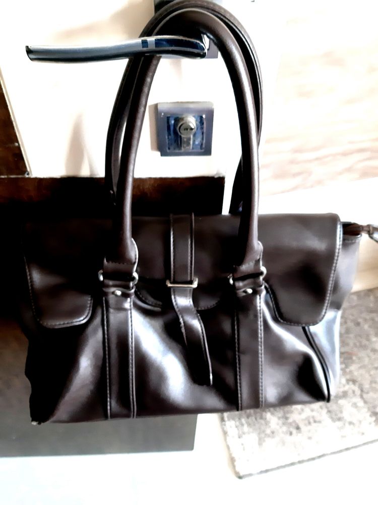Satyapaul Purse at very reasonable price.