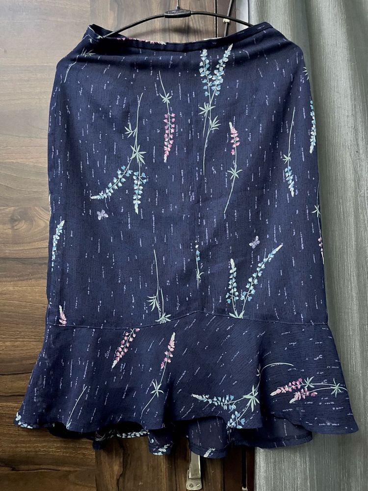Navy Floral Print Ruffle Hem Skirt