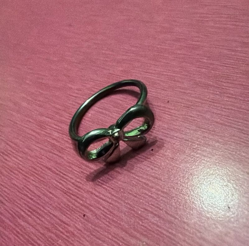 Cute Bow Ring