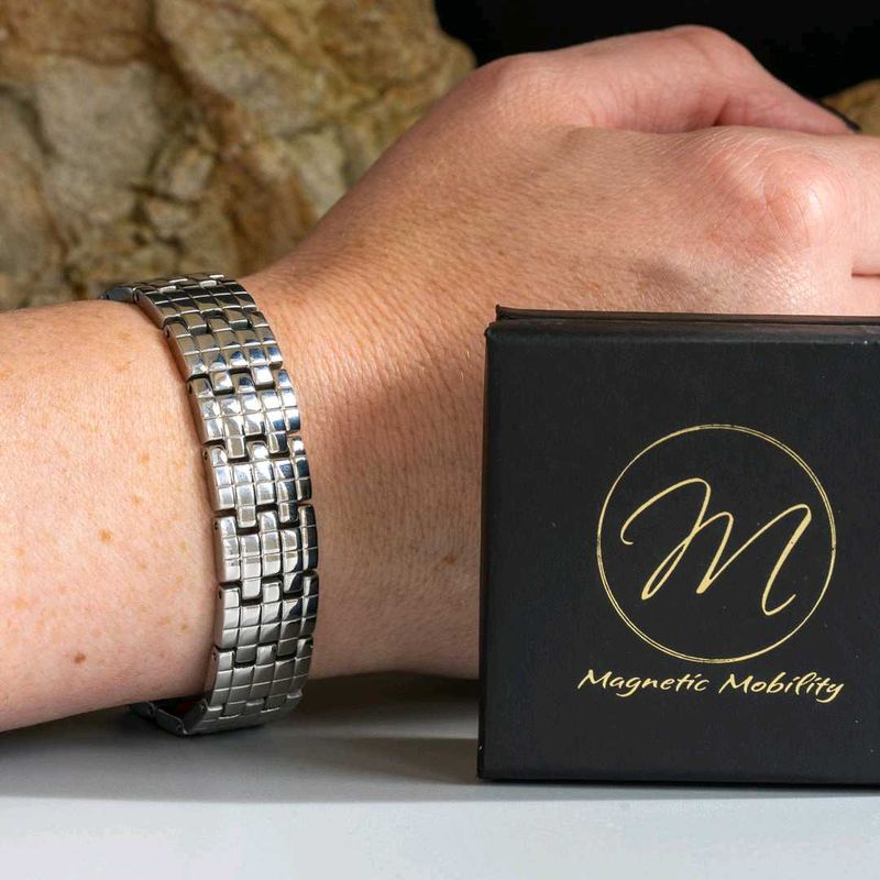 Magnetic Mobility Silver Bracelet For Men