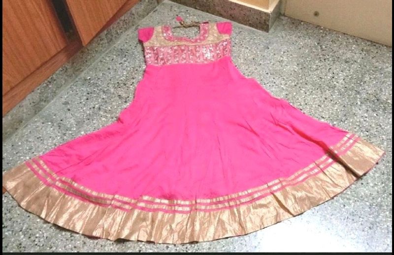 Price Dropped...Anarkali Suit L Size Set