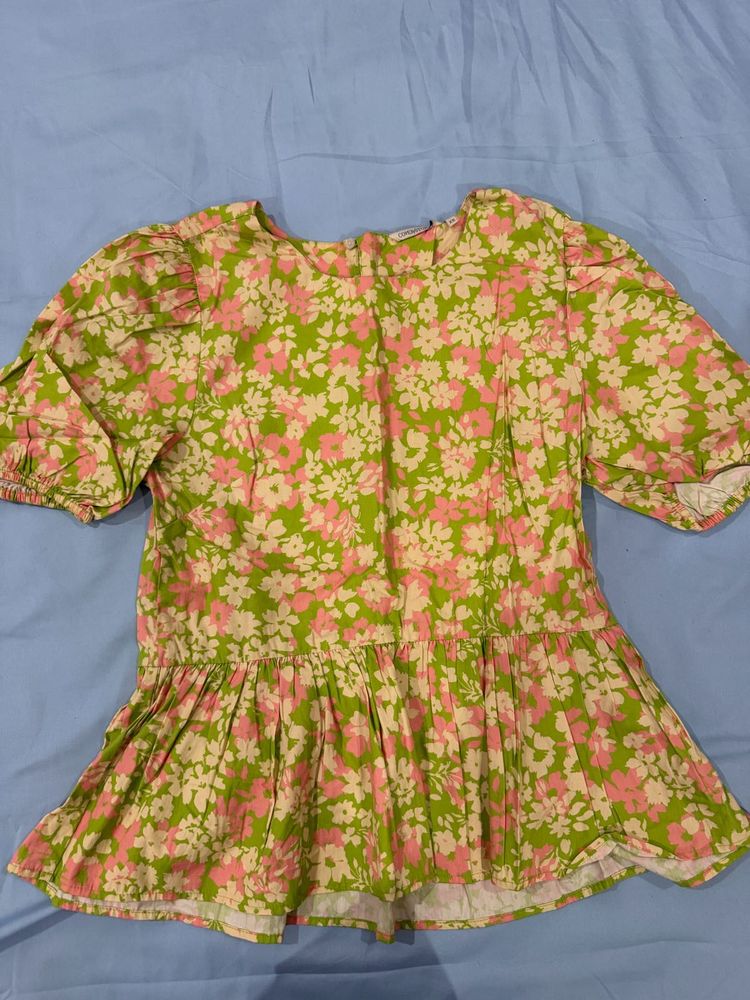 Cute Floral Print Peplum Top
