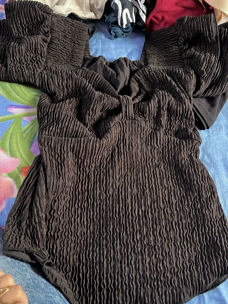 Chic Textured Off-Shoulder Top