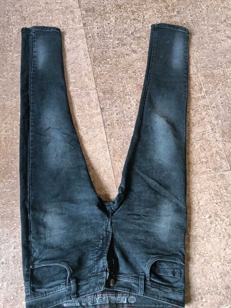 Stylish Dark Wash Denim Jeans