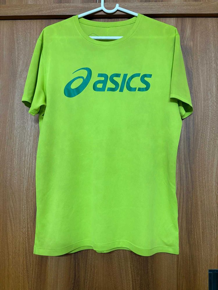 Asics Graphic T-Shirt M Size