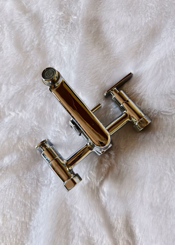 Full Brass MTC™ Hot &amp; Cold Bathroom Mixer