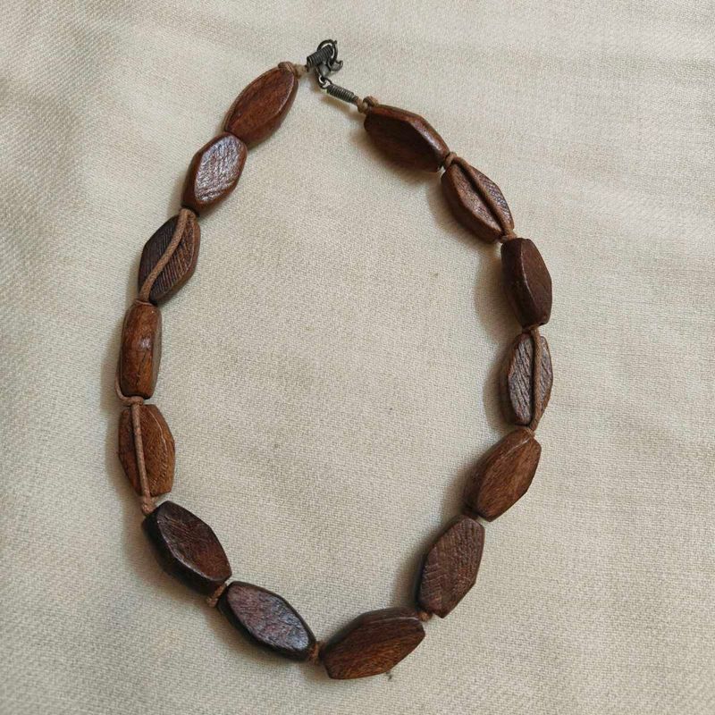 Wooden Bead Necklace choker