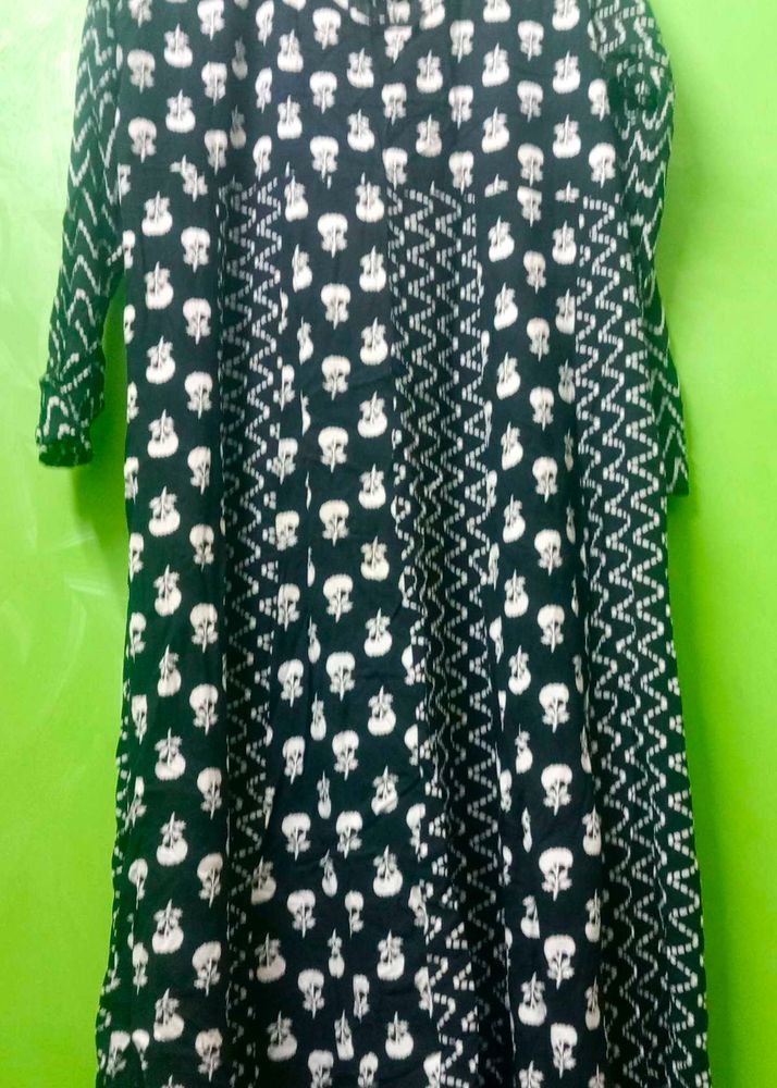Stylish Printed Kurta
