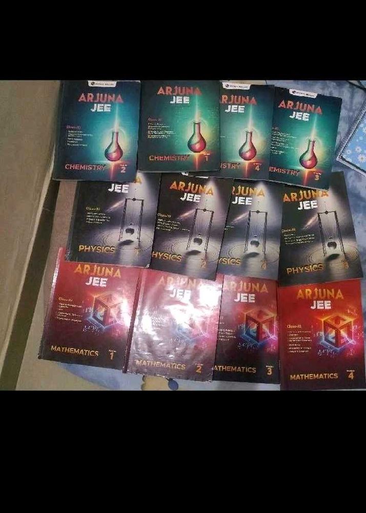 Arjuna JEE Books Set