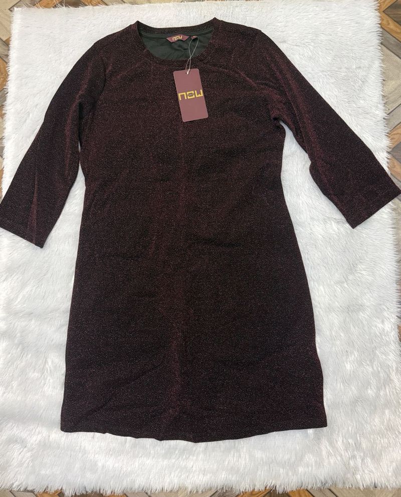 Sparkly 3/4 Sleeve Dress