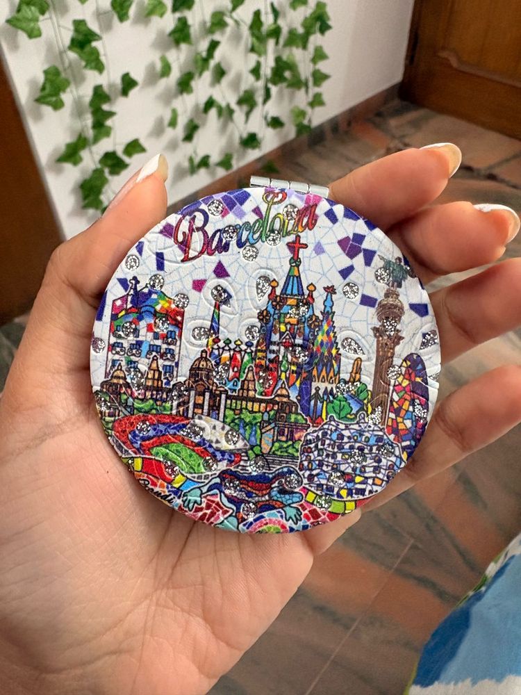 Barcelona Compact Mirror