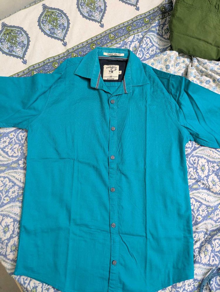 Men's Teal Textured Casual Shirt