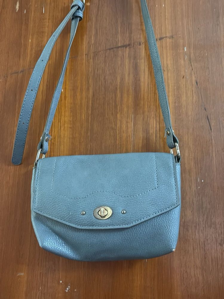 sling bag