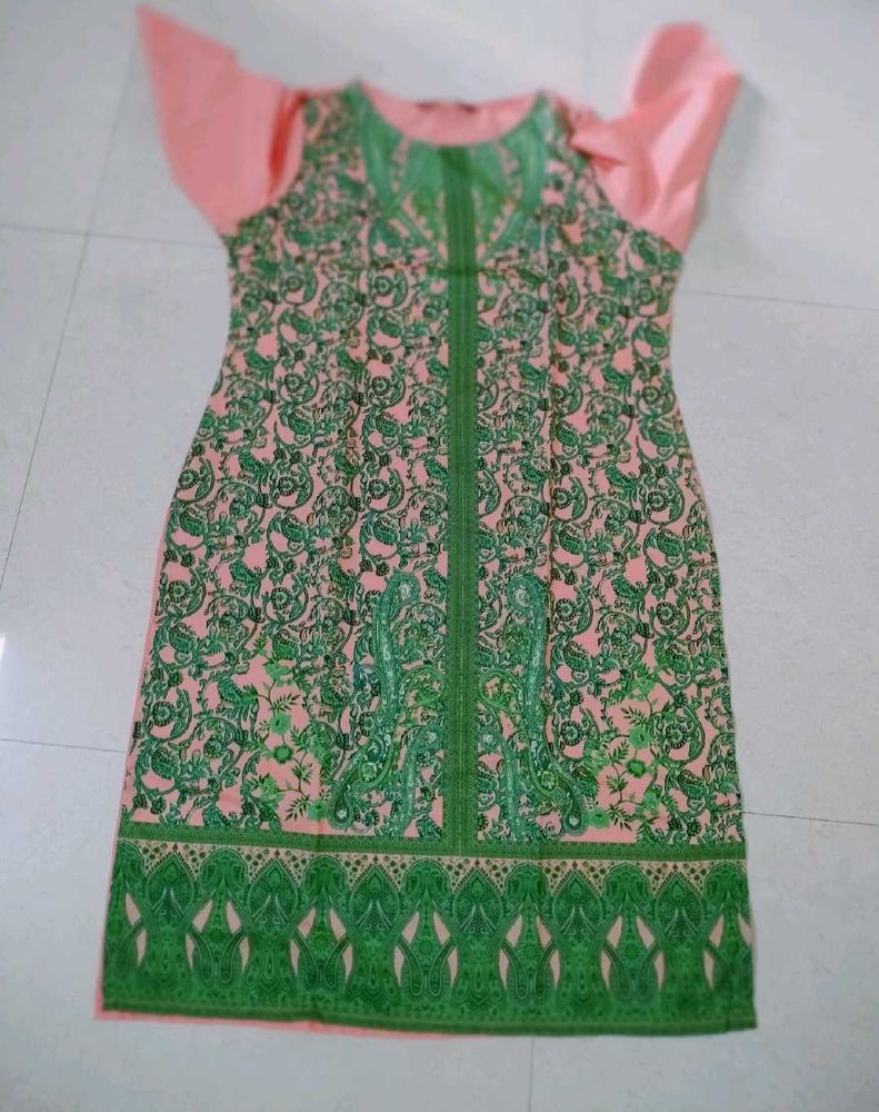 Pink &amp; Green Paisley Print Kurta And Pant Set