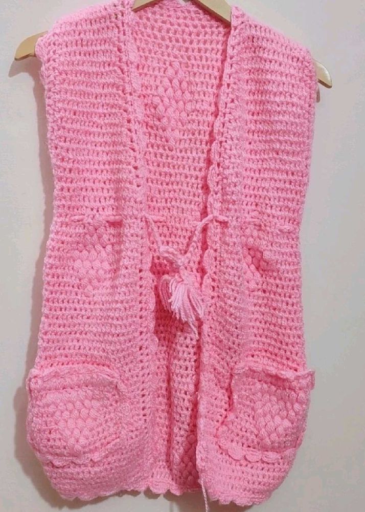 Pink 💕 Winter Shrug For 6-8 Year Girl 30 Bust