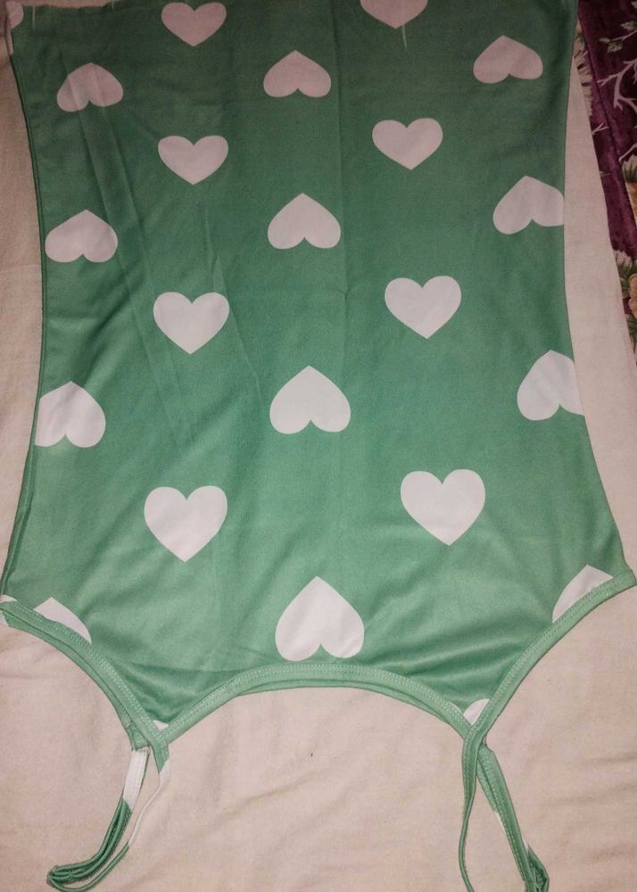 heart shape pattern camisole with vibrant colour