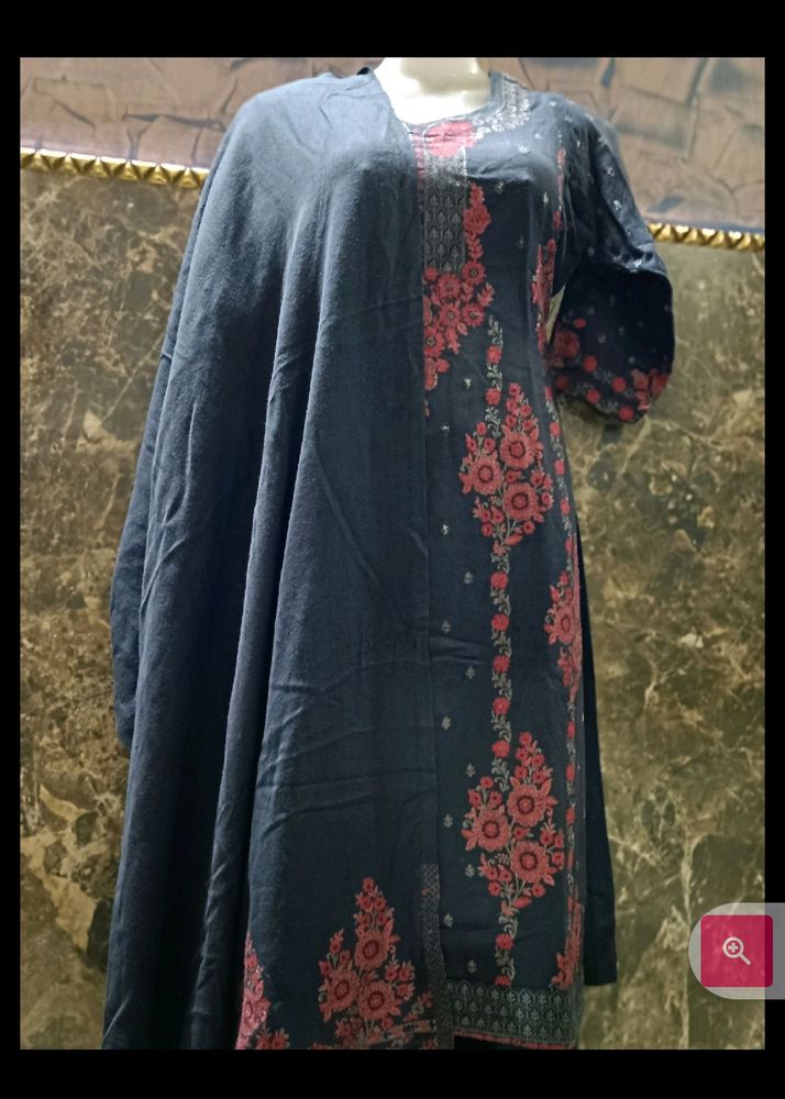 Embroidered Dark Blue Kurti with Stall