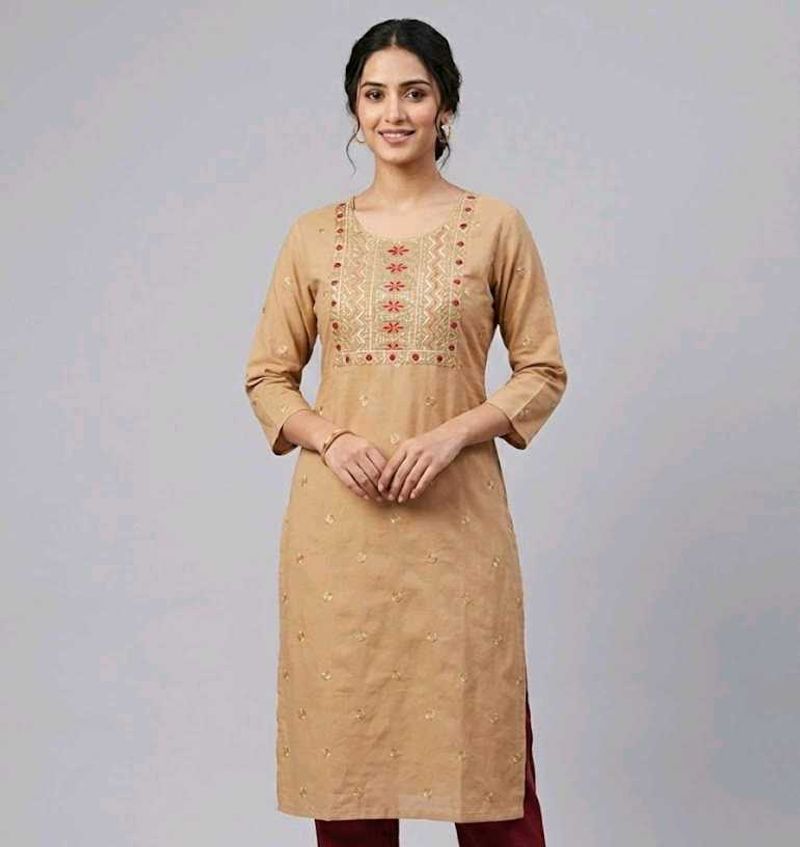 Elegant Embroidered Kurta