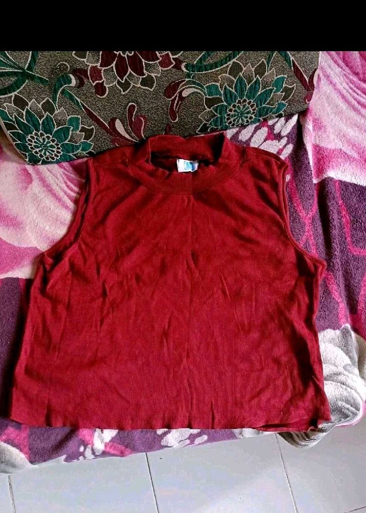 Chic Sleeveless Mock Neck Top