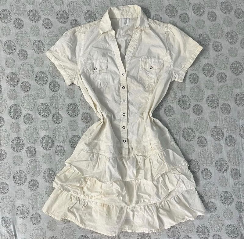 Chic White Ruffled Shirt Dress