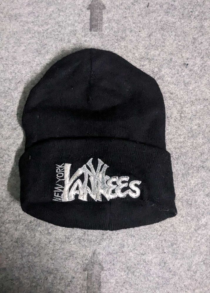 New York Yankees Beanie