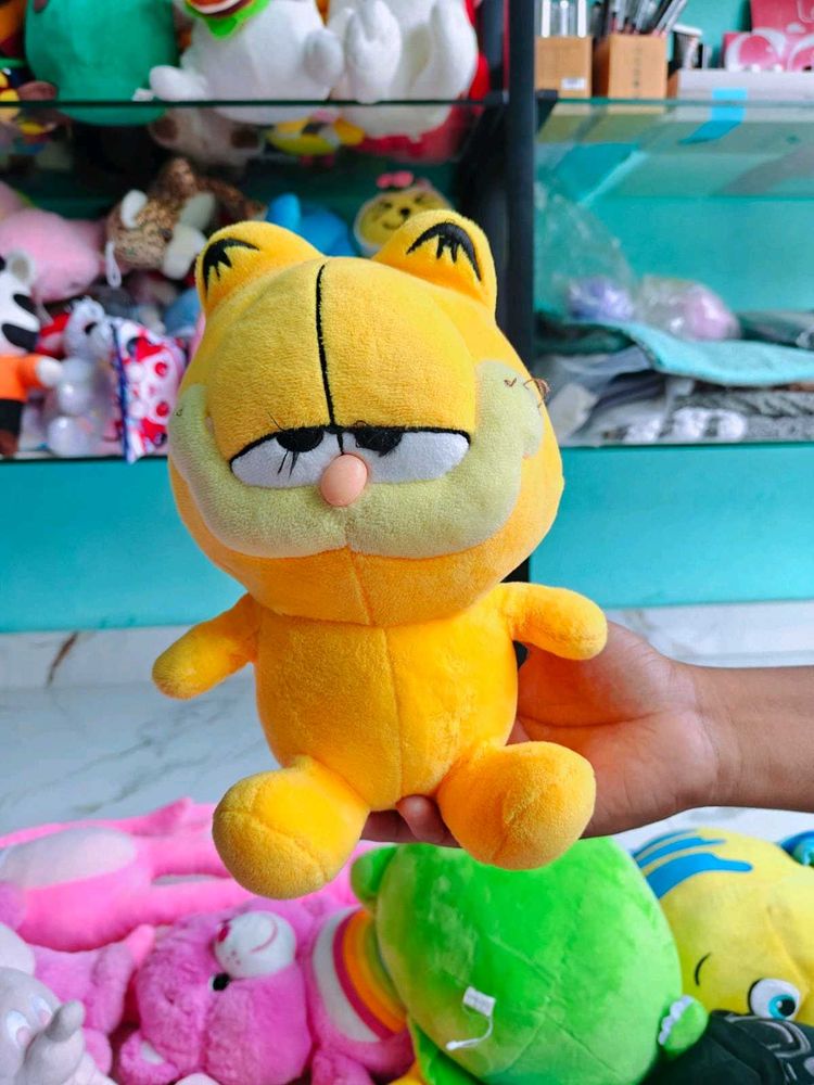 Cute Garfield Plush Toy