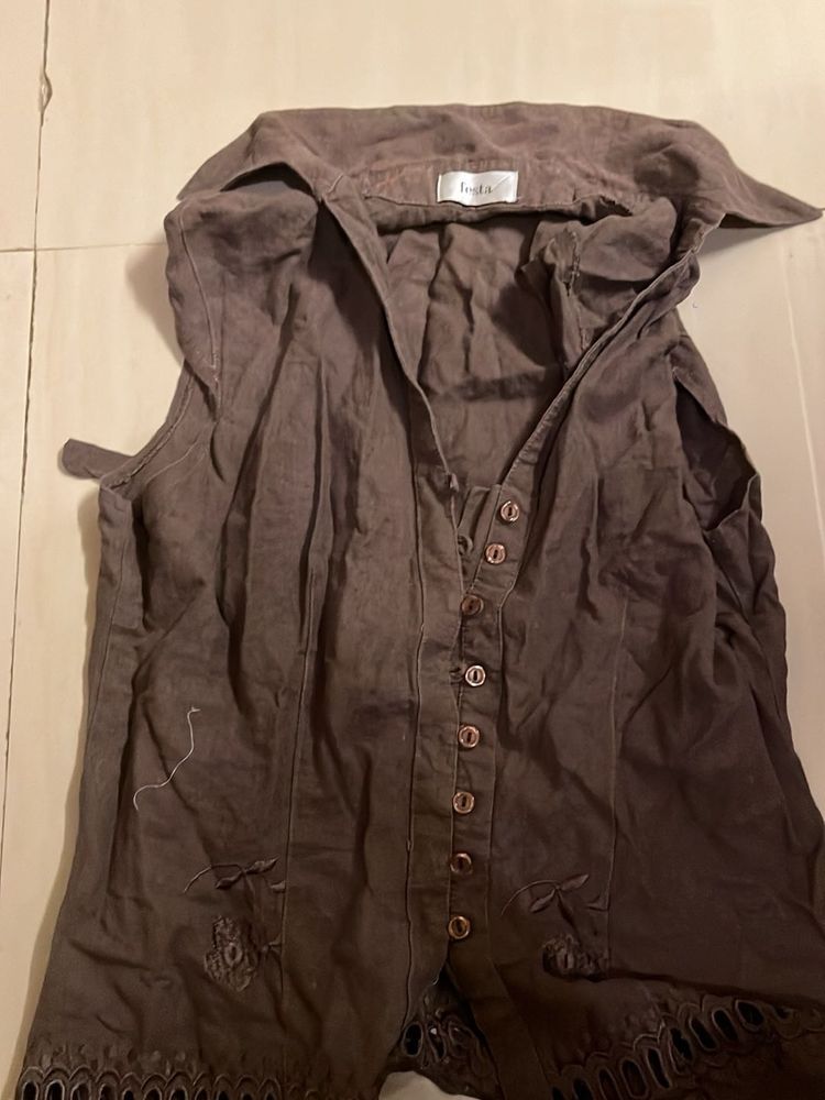 Stylish Brown Sleeveless Top