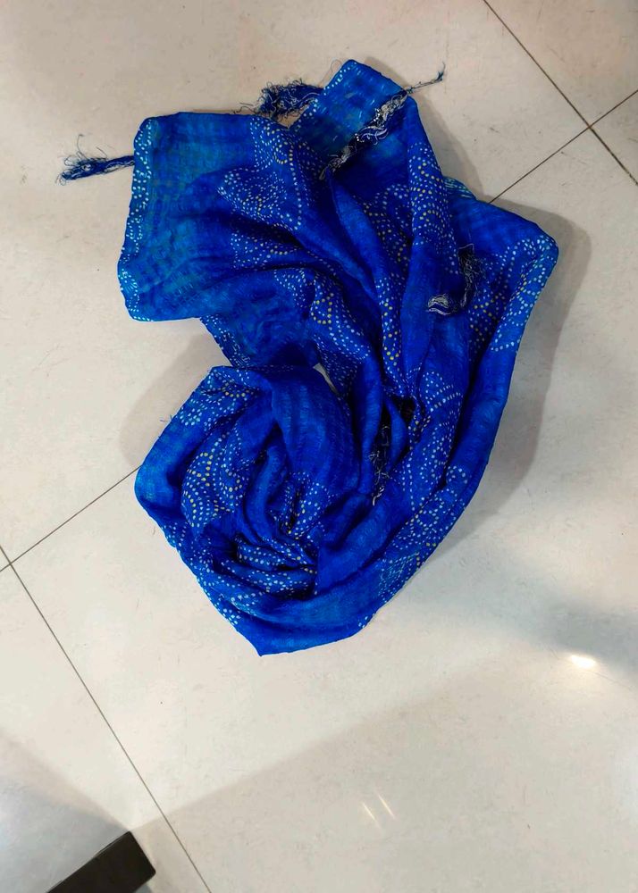 Wear Like Scarf