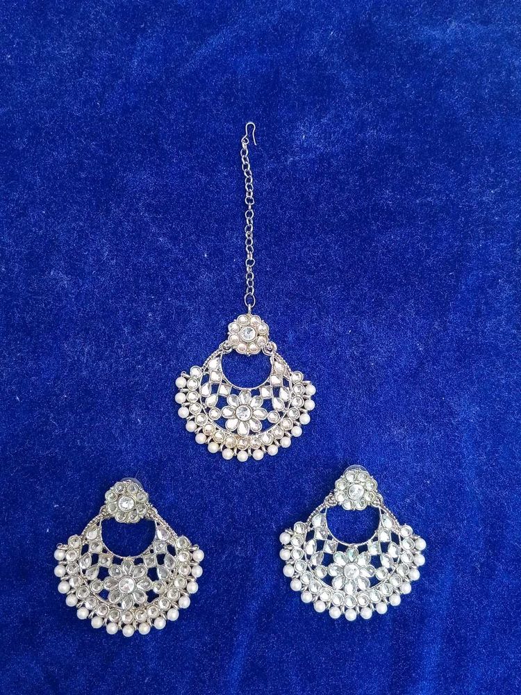 Elegant Indian Jewelry Set