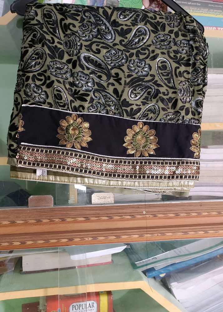 Half Net saree