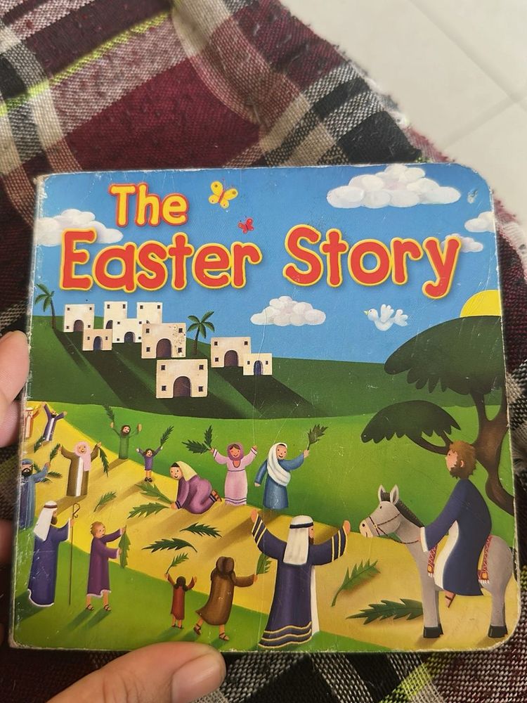 The Easter Story Board Book 📕