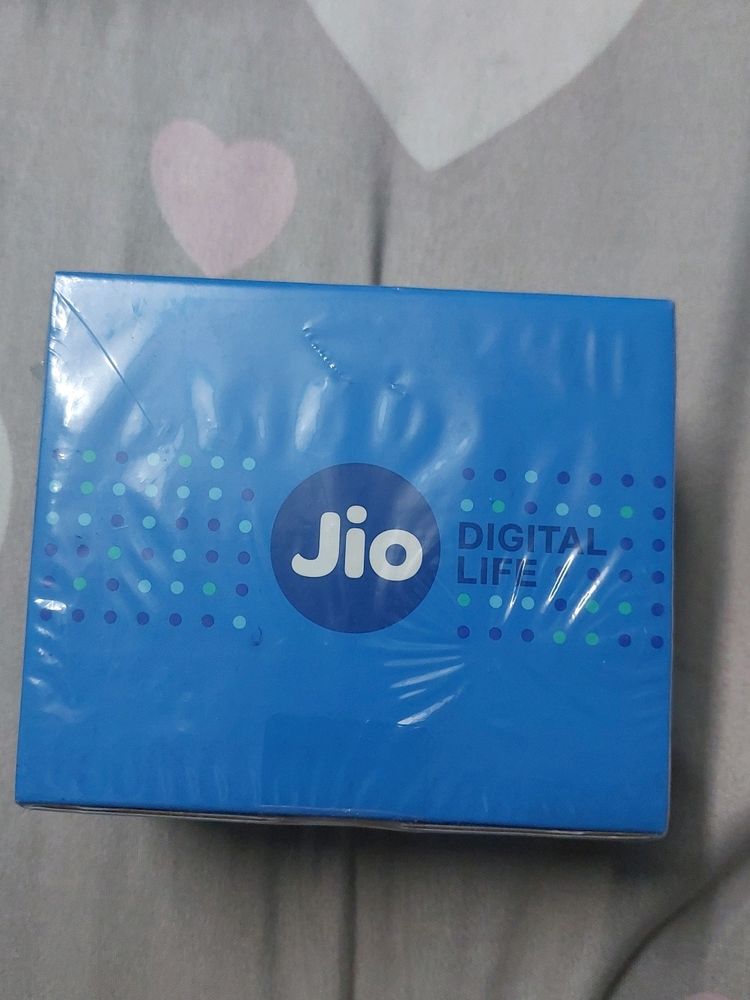 Gadgets > Mobile Accessories | Jio Digital Life Box - New | Freeup