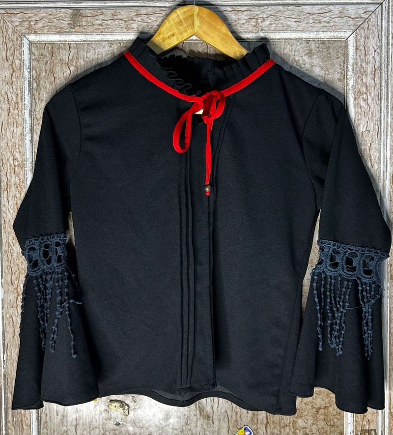 ( ON SALE ⚡️)🖤♣️Elegant Black Top